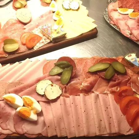 Bruckerhutte Alojamento de Acomodação e Pequeno-almoço Lachtal